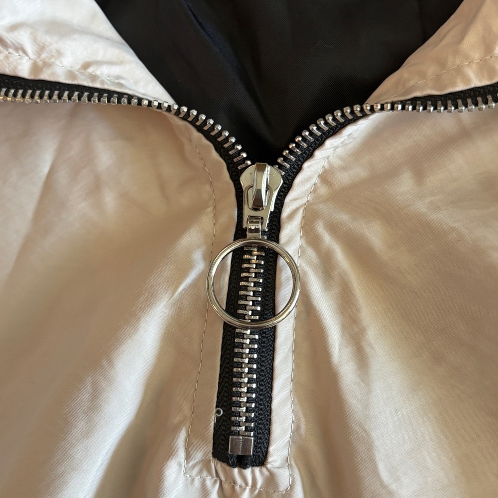 Missguided Two Toned Cropped Windbreaker Jacket Cream and Black Outerwear - Picture 4 of 7